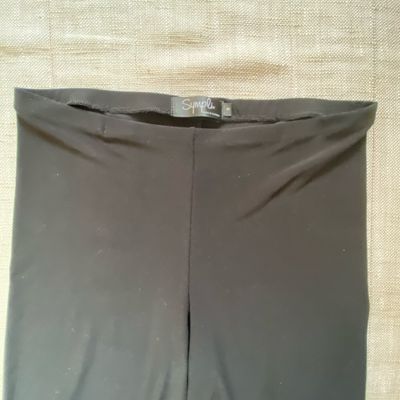 Sympli Black Lace Hem Stretch Elastic Waist Leggings - Sz- 8 (M) - Picture 4 of 13